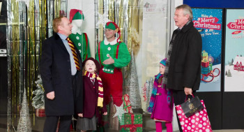 Nativity 3: Dude, Where's My Donkey?! (2014) download