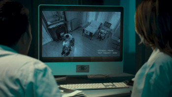 Never Blink (2025) download