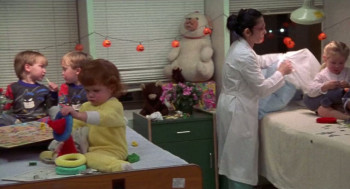 Next Stop Wonderland (1998) download