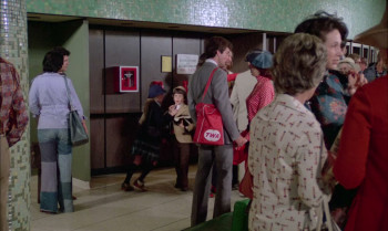 No Deposit, No Return (1976) download