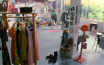 Nobody Knows Anything! (2003) download