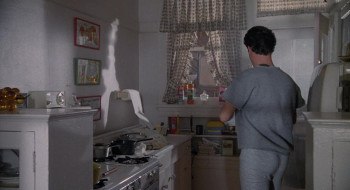 Nothing in Common (1986) download