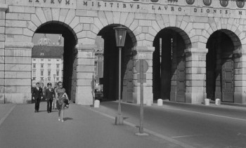 Playgirls of Frankfurt (1966) download