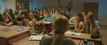 Pod Parou (2025) download