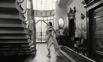 Poor Things (2023) download