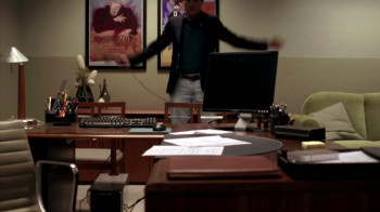 Pretty Bird (2008) download