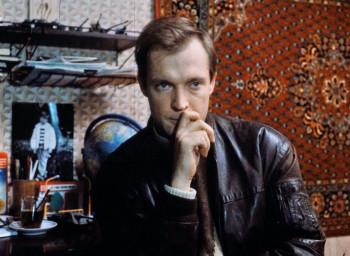 Prikosnoveniye (1992) download