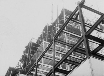 Satan's Bed (1965) download