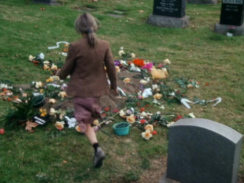 Shattered Mind (1996) download