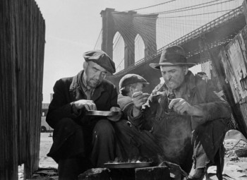 Side Street (1949) download