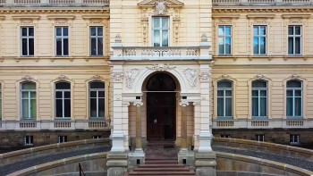 Spotting the Difference (2022) download