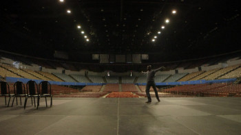 Strike a Pose (2016) download