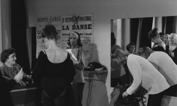 Sweet Skin (1963) download