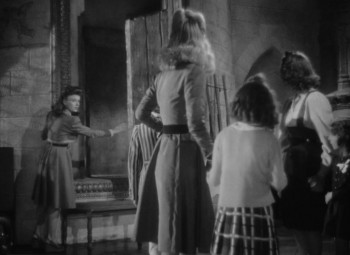 Sylvie and the Ghost (1946) download