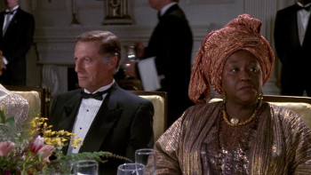 The Naked Gun 2½: The Smell of Fear (1991) download