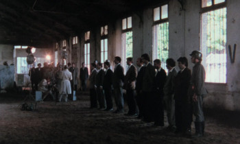 The Red Poster (1976) download