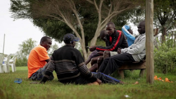 The Unknown Runner (2013) download