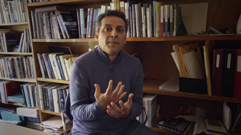 The Unmaking of a College (2022) download