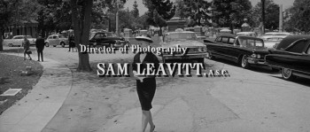 Two on a Guillotine (1965) download