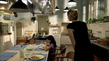 Upstairs (2009) download