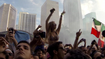 Waiting For The Drop: Rise of the Superstar DJs (2024) download