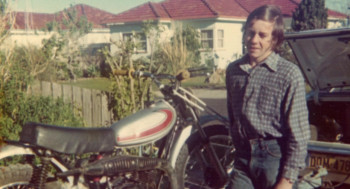 Wayne (2018) download